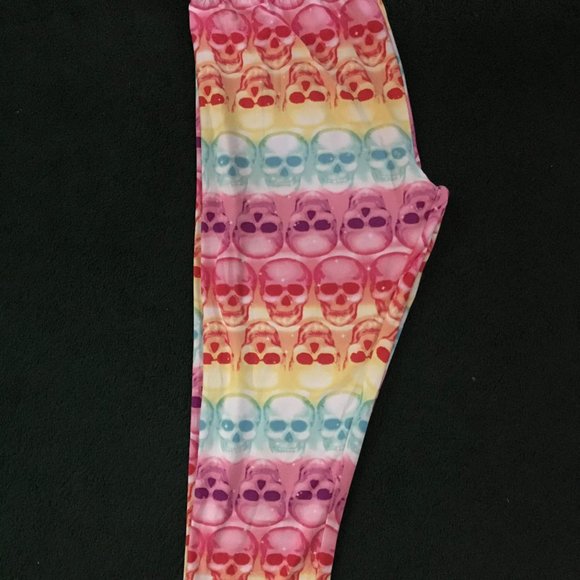 Day of The Dead Sugar Skull Capri Leggings Junior Size XL, 2X - Picture 2 of 4
